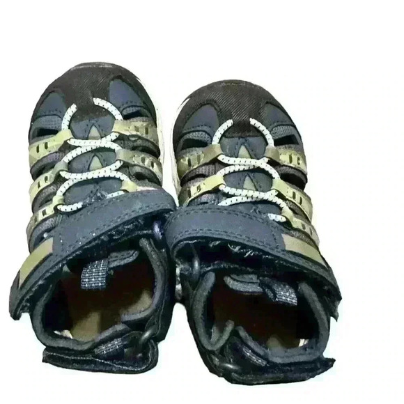 Cat and Jack Little Boy Sandals - Picture 2 of 3